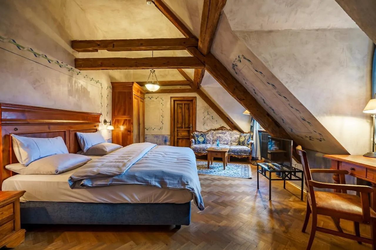 Schlosshotel Weyberhöfe Hösbach