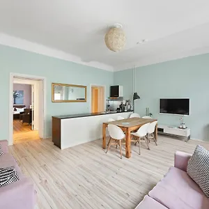 Primeflats - Kattegat Berlin-wedding Appartement Berlijn