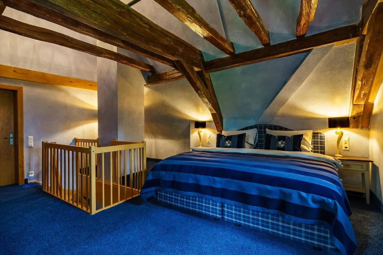 Hotel Schlosshotel Weyberhoefe Hoesbach